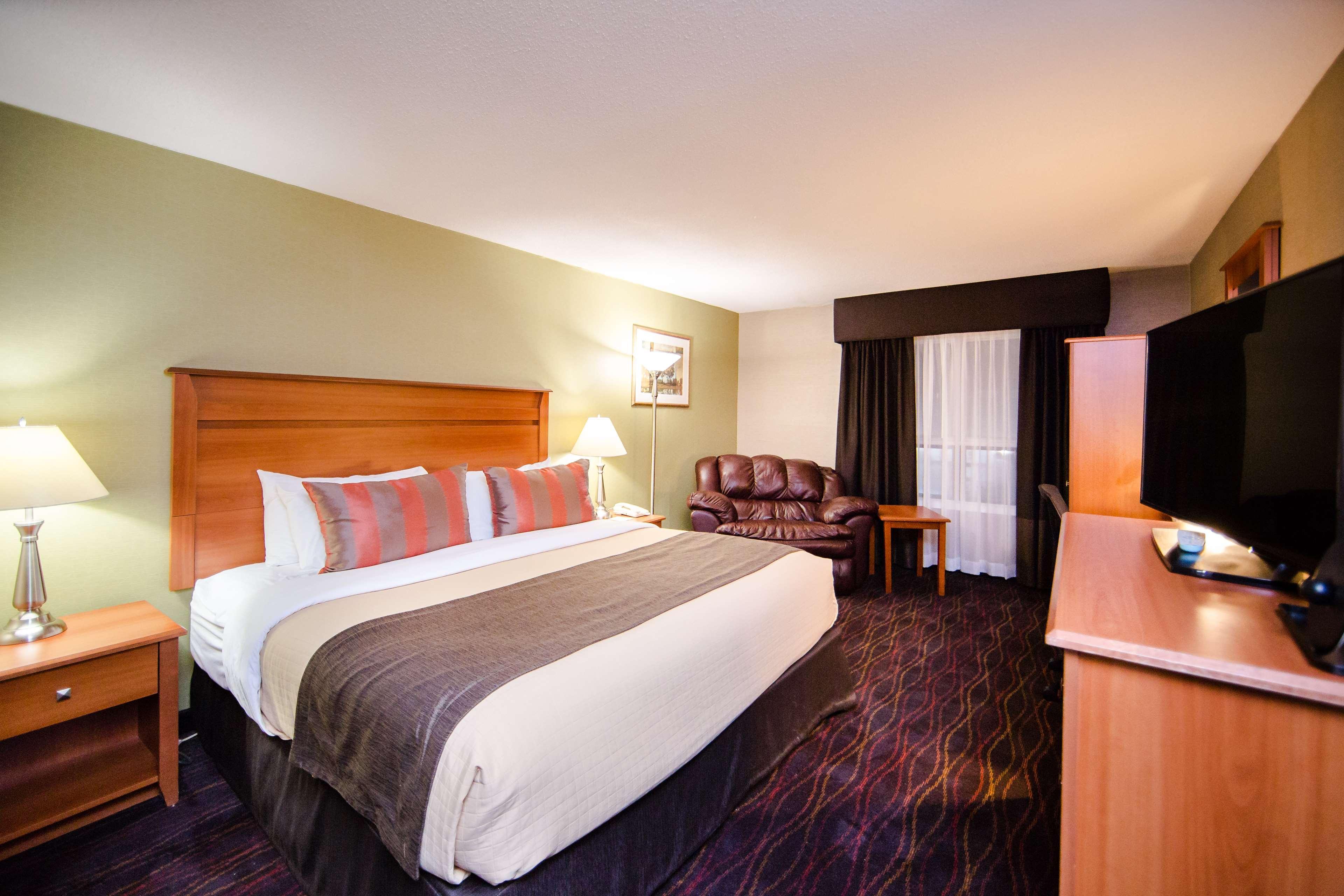 Best Western Plus Ottawa Kanata Hotel And Conference Centre Exterior foto