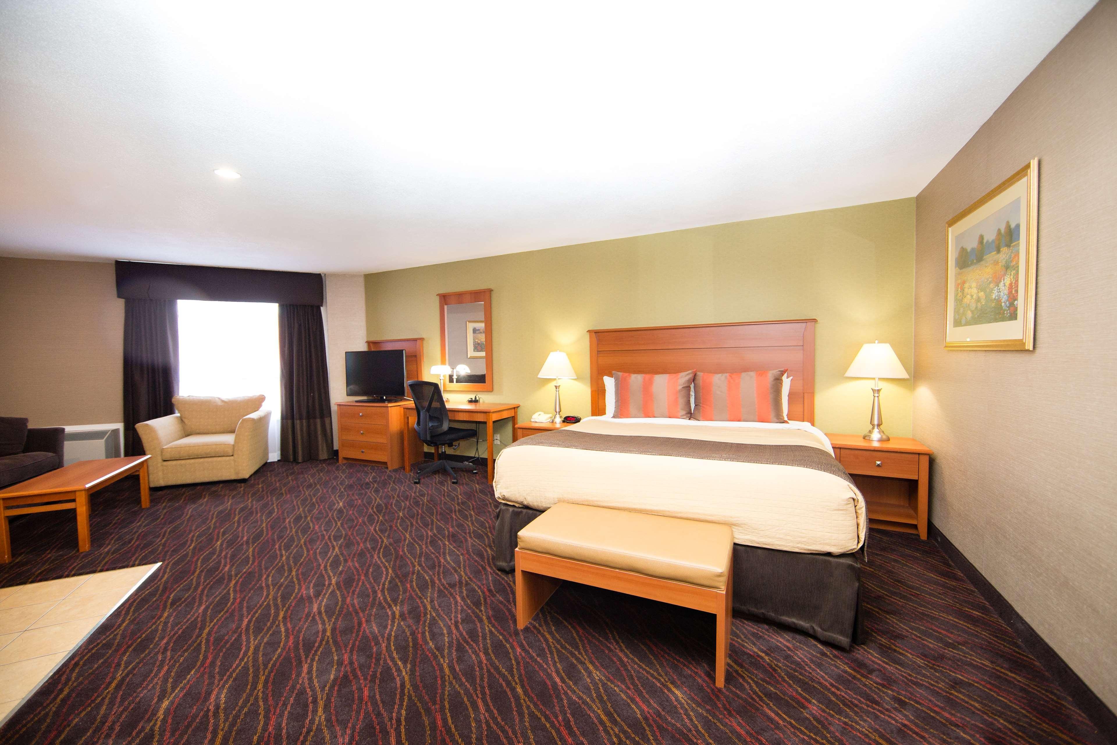 Best Western Plus Ottawa Kanata Hotel And Conference Centre Exterior foto