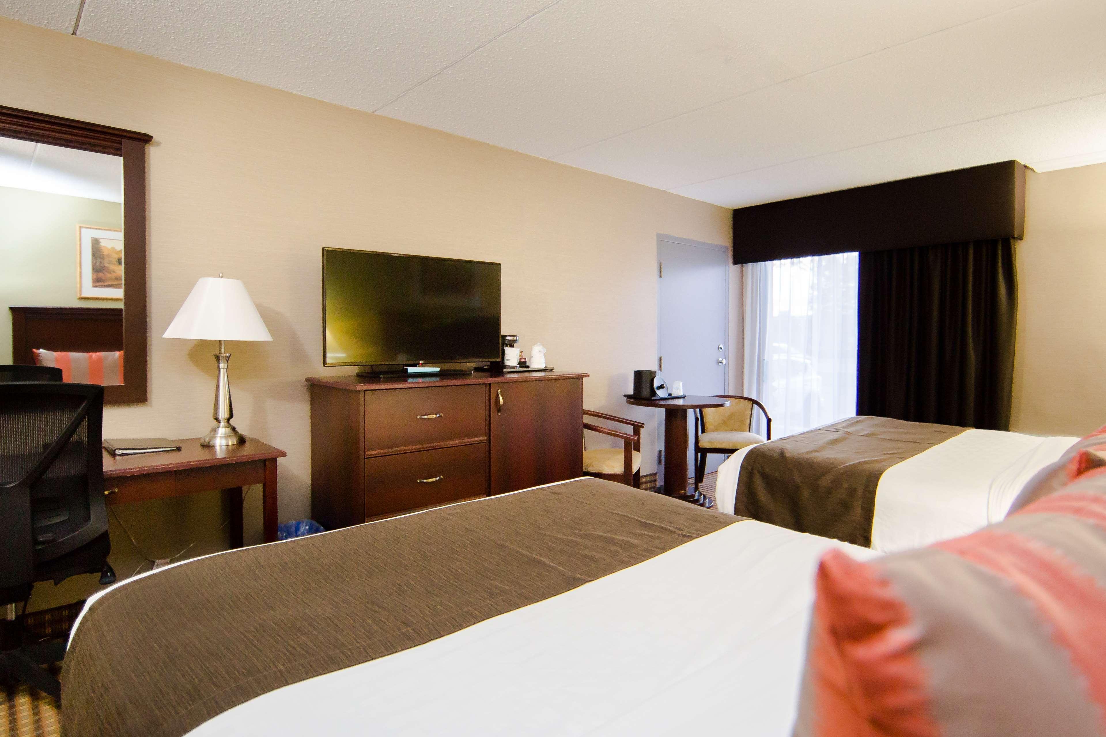 Best Western Plus Ottawa Kanata Hotel And Conference Centre Exterior foto