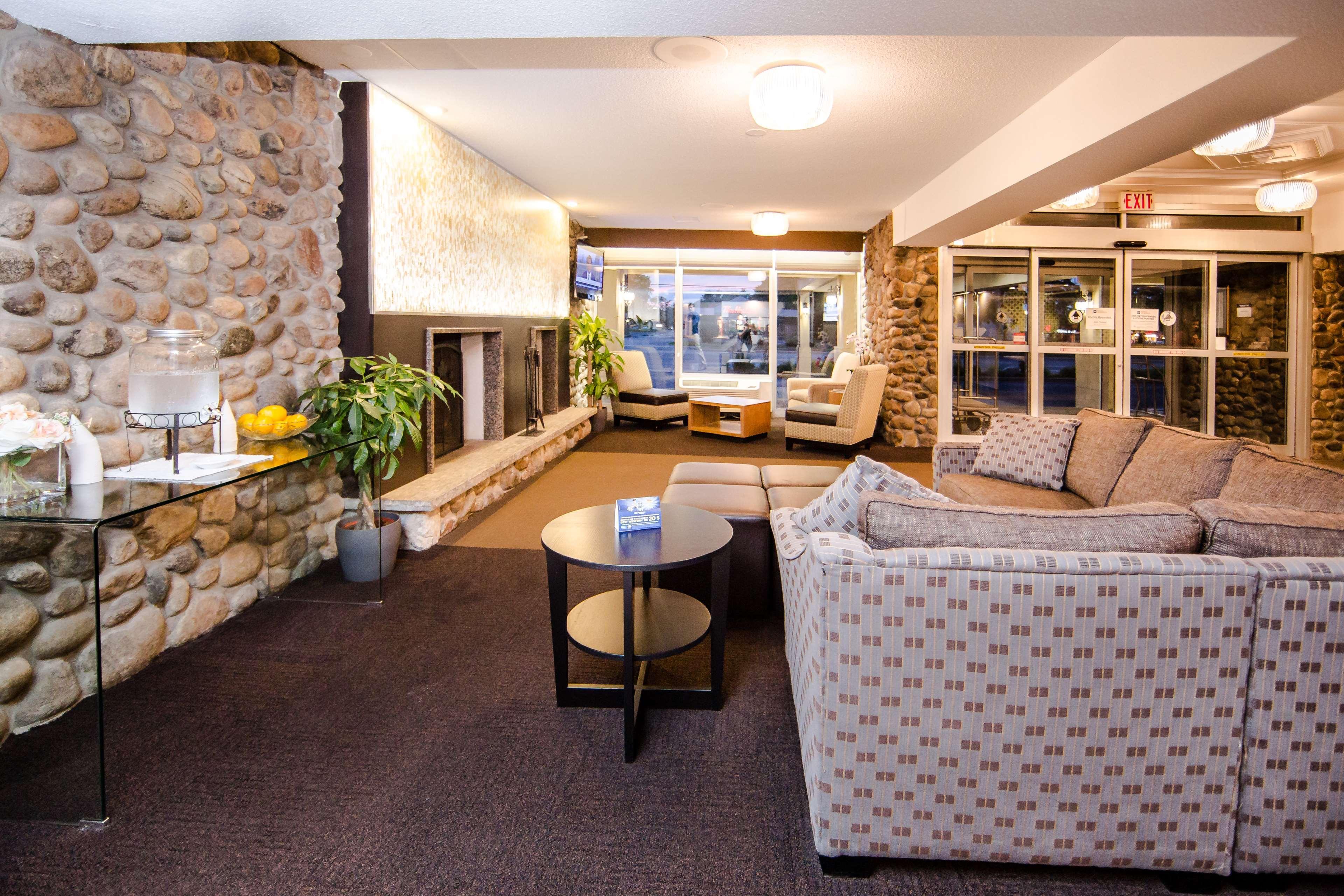 Best Western Plus Ottawa Kanata Hotel And Conference Centre Exterior foto