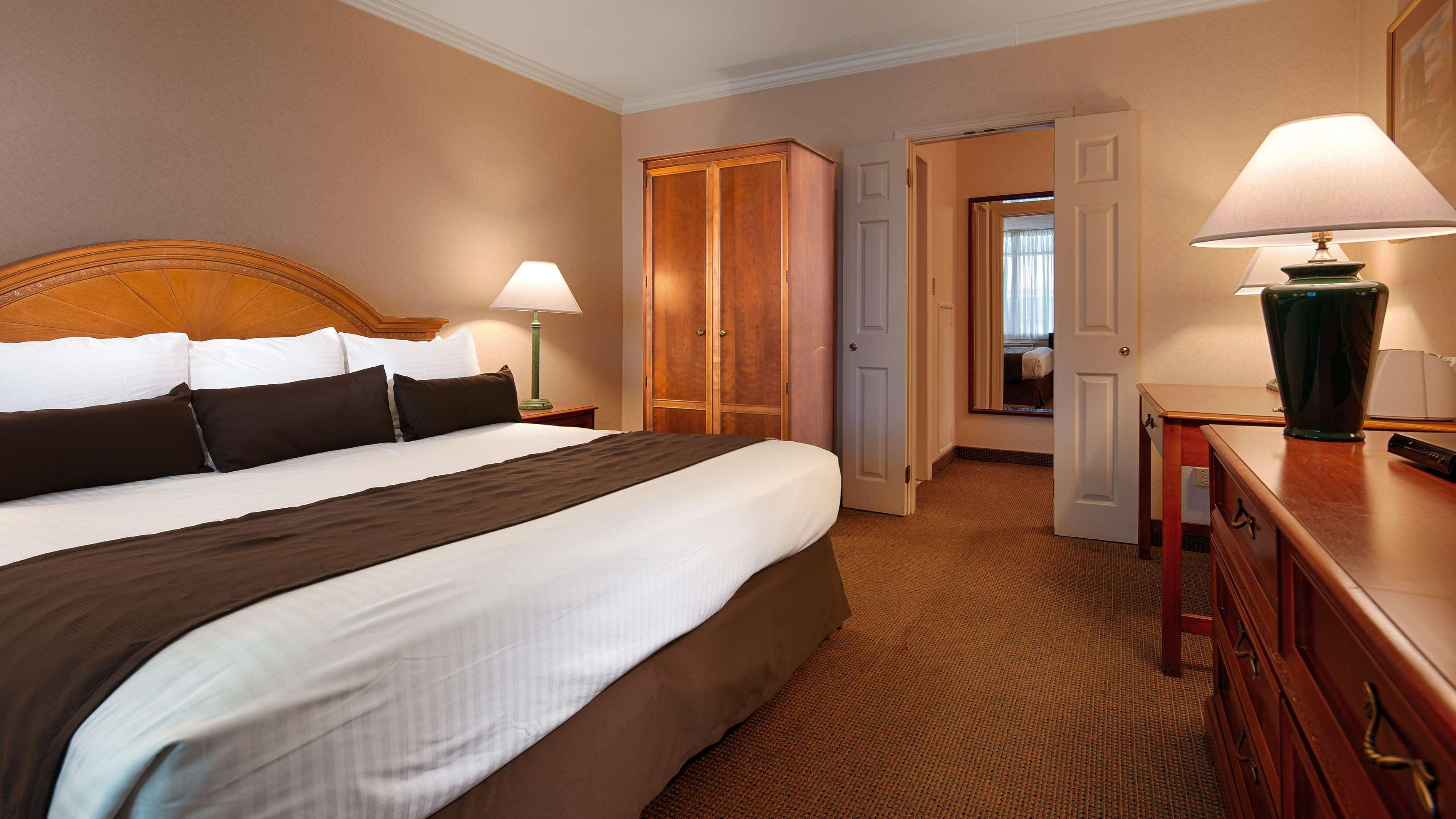 Best Western Plus Ottawa Kanata Hotel And Conference Centre Exterior foto