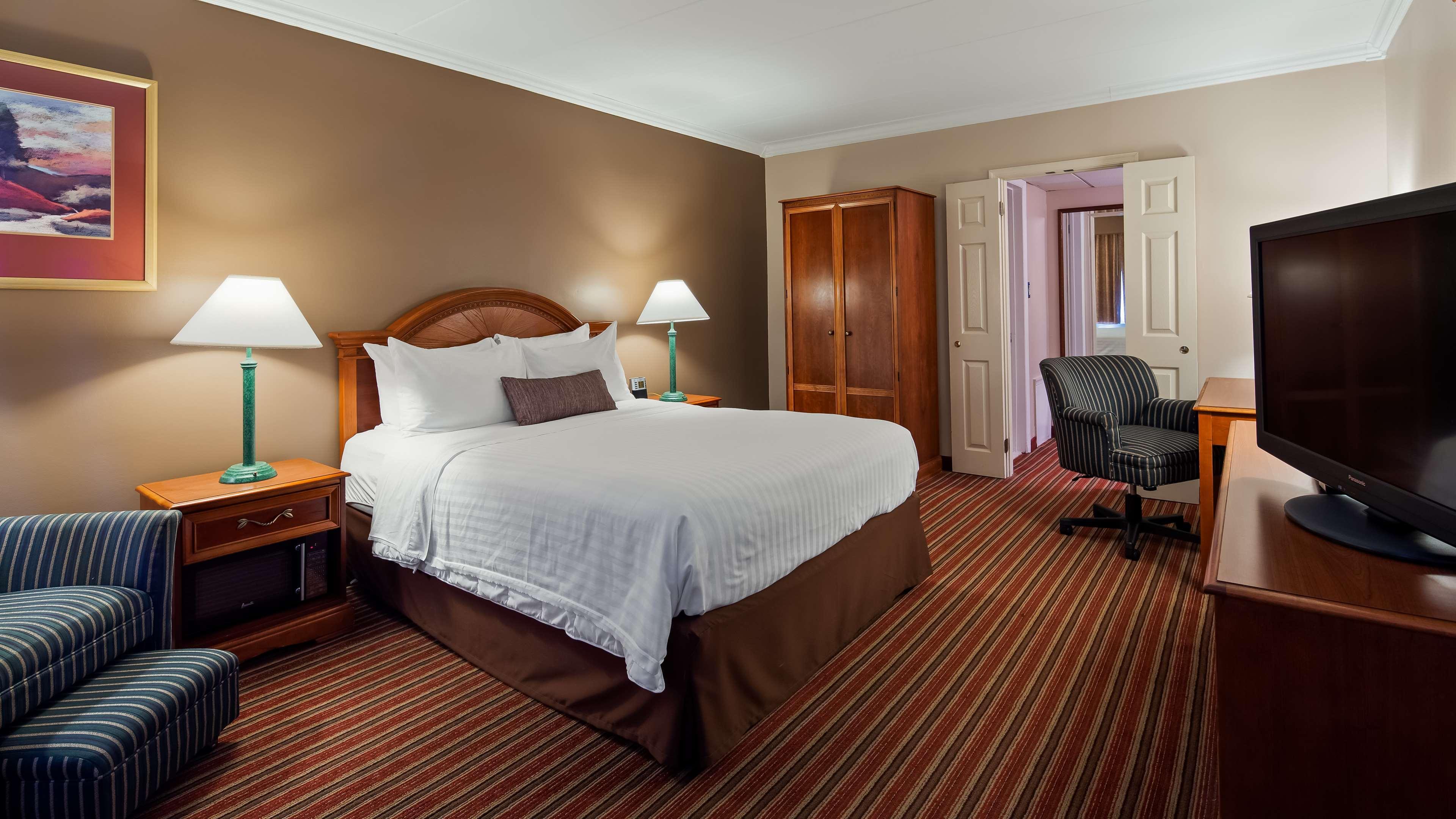Best Western Plus Ottawa Kanata Hotel And Conference Centre Exterior foto